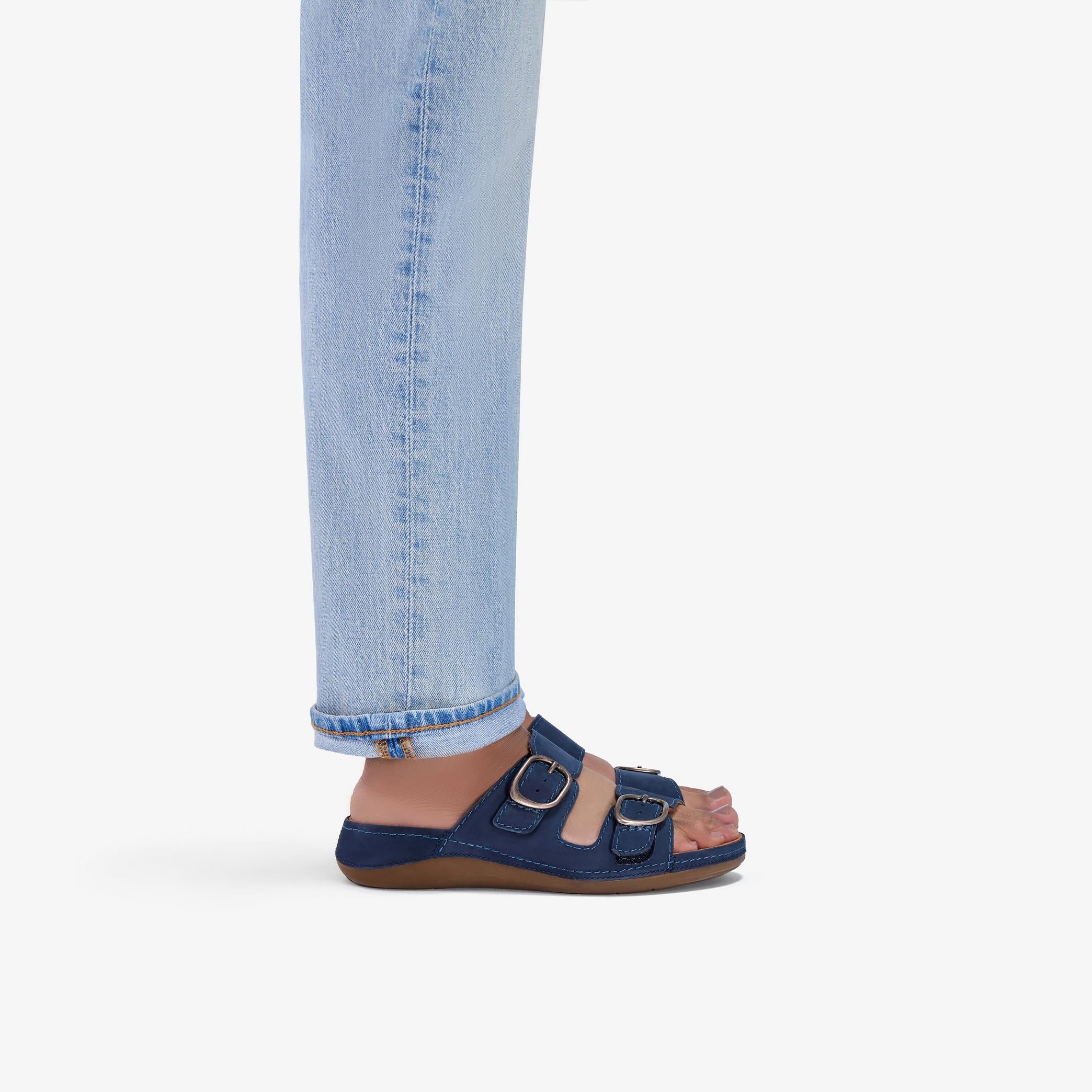 Cecily Step
Nubuck marine