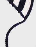 Triangle à rayures en maille
