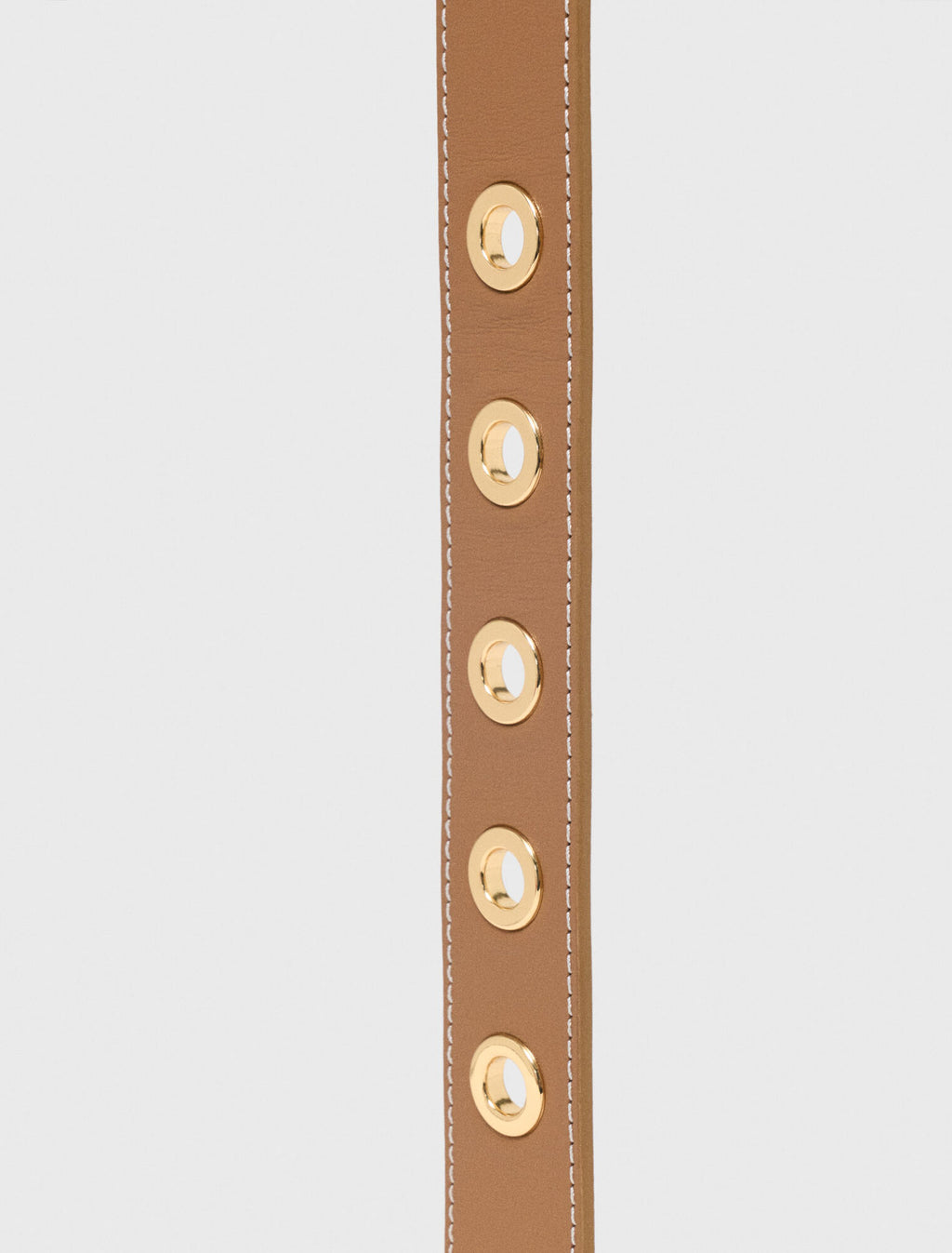 Ceinture en cuir à œillets