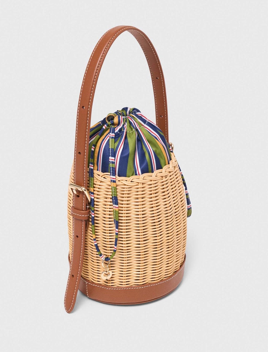Panier en osier avec pochon imprimé