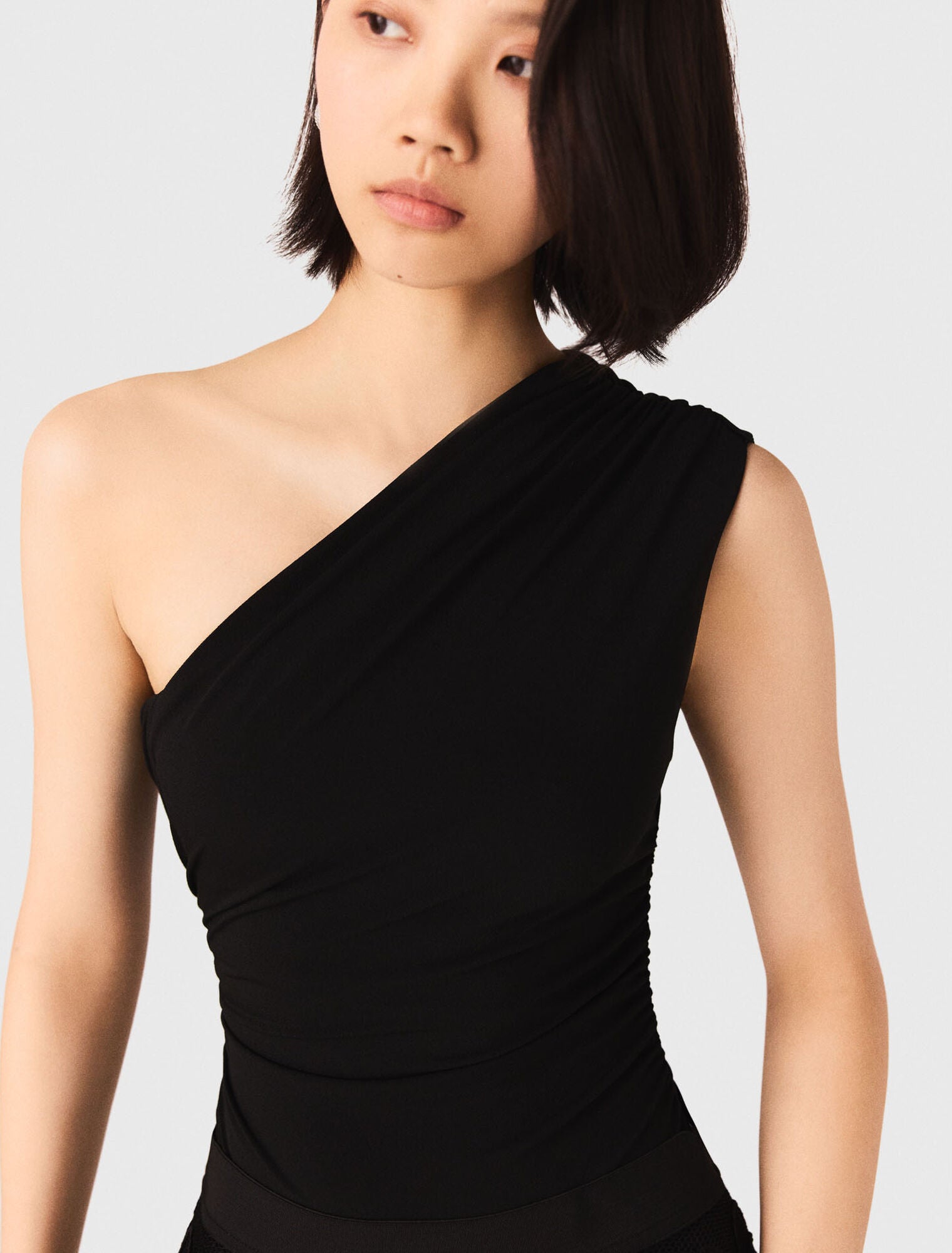 Body asymétrique