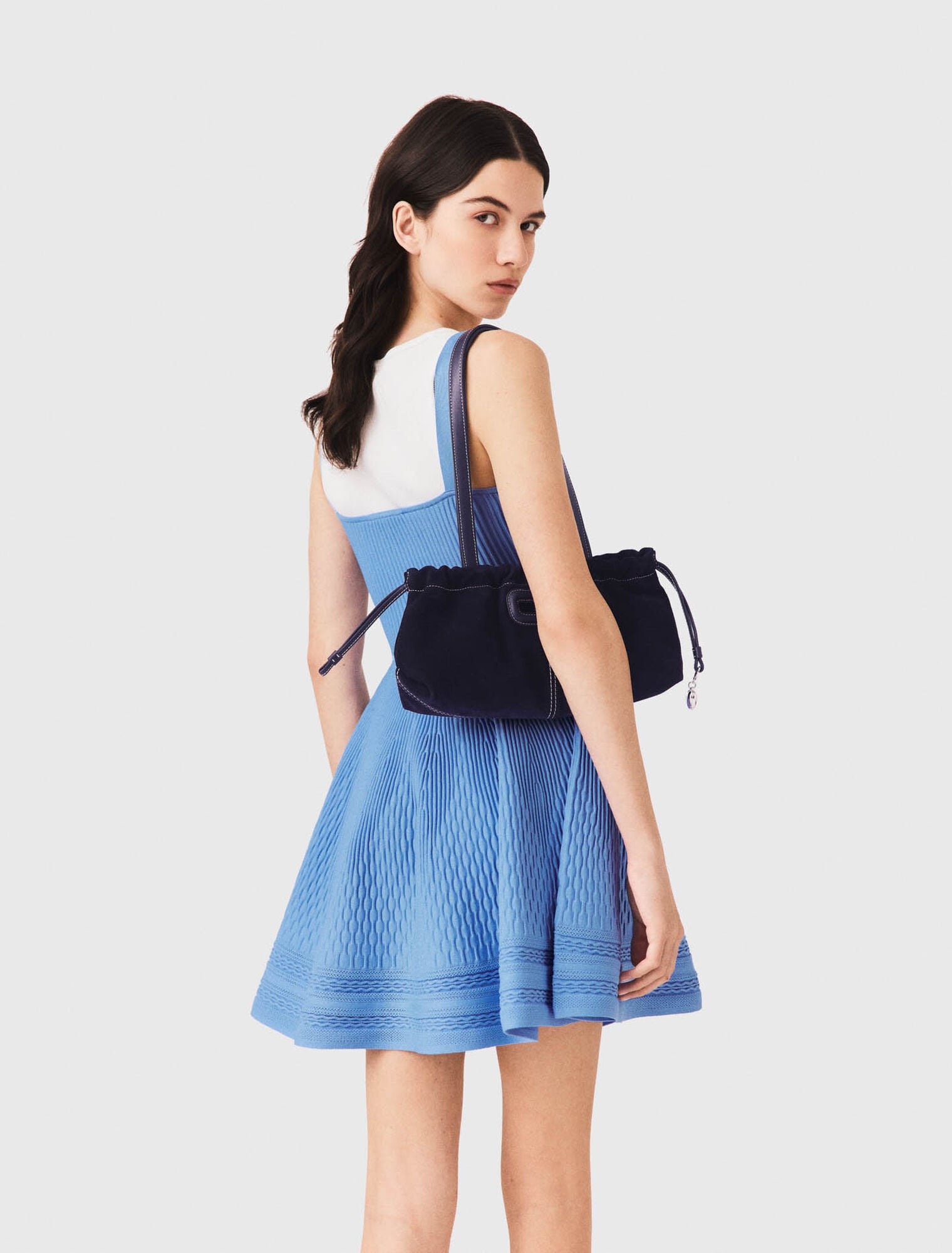 Robe courte en maille
