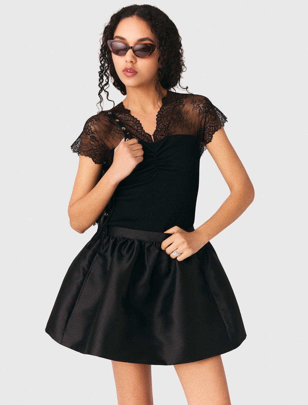 Top en jersey incrusté de dentelle