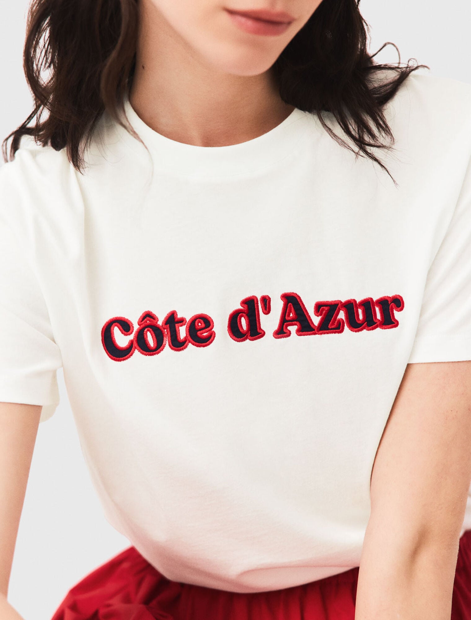 T-shirt avec broderie